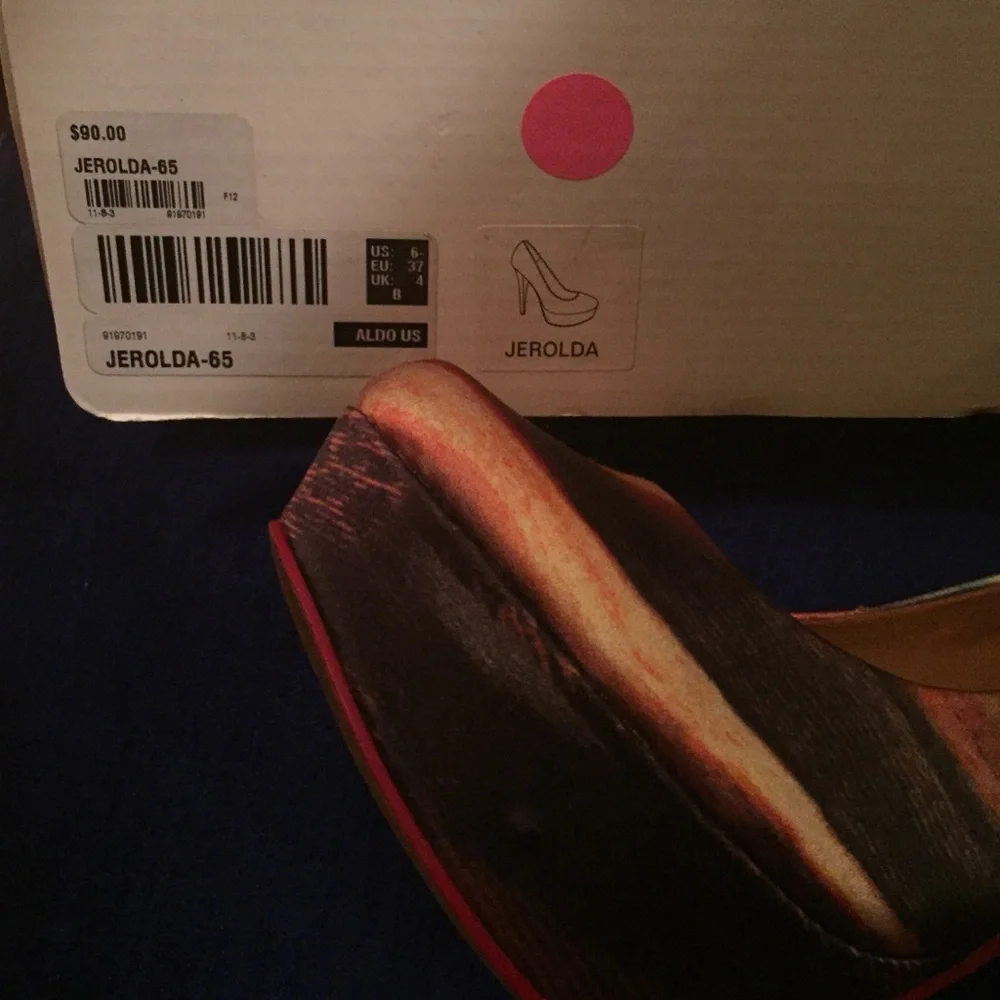 Aldo Platform Pumps